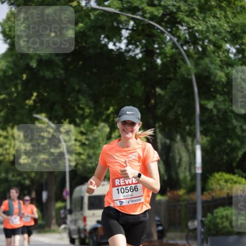 15.06.2025 - REWE Women's Run Jannik Wohlers http://msf.ph/oto/7943785 15.06.2025 08:47:16 Laufen  meine-sportfotos.de