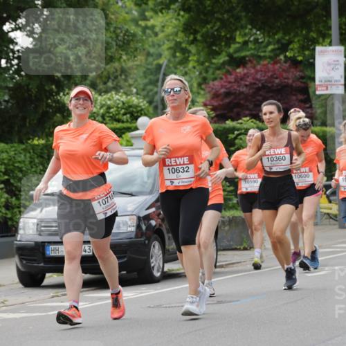 15.06.2025 - REWE Women's Run Jannik Wohlers http://msf.ph/oto/7943856 15.06.2025 08:29:09 Laufen 43, 10718, 15, 2025, 10632, 10360, 10750, 10600, 10590, 10555 meine-sportfotos.de