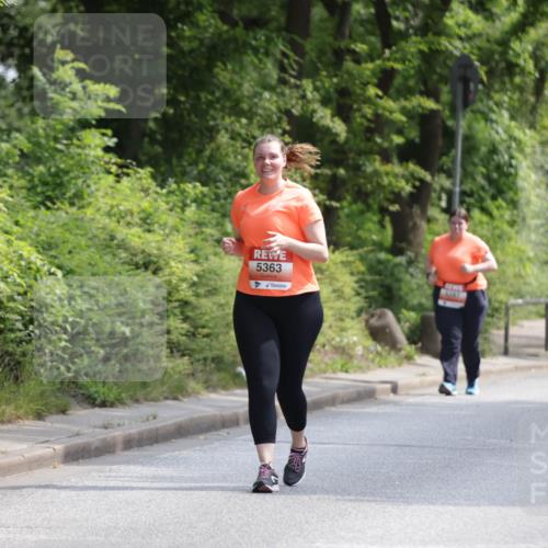15.06.2025 - REWE Women's Run Jannik Wohlers http://msf.ph/oto/7943896 15.06.2025 10:16:54 Laufen 5363 meine-sportfotos.de
