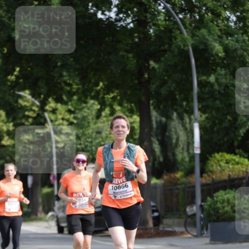 15.06.2025 - REWE Women's Run Jannik Wohlers http://msf.ph/oto/7943904 15.06.2025 08:47:21 Laufen 0134, 10856 meine-sportfotos.de