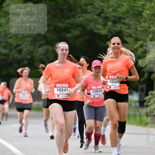 15.06.2025 - REWE Women's Run Dr. Thomas Lammeyer http://msf.ph/oto/7943906 15.06.2025 09:22:13 Laufen 10308, 10243, 10835 meine-sportfotos.de