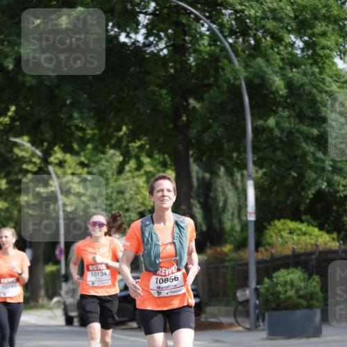 15.06.2025 - REWE Women's Run Jannik Wohlers http://msf.ph/oto/7943918 15.06.2025 08:47:21 Laufen 10134, 10856 meine-sportfotos.de