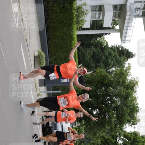15.06.2025 - REWE Women's Run Jannik Wohlers http://msf.ph/oto/7943919 15.06.2025 08:29:11 Laufen 10718, 10632, 360, 10492, 1043 meine-sportfotos.de