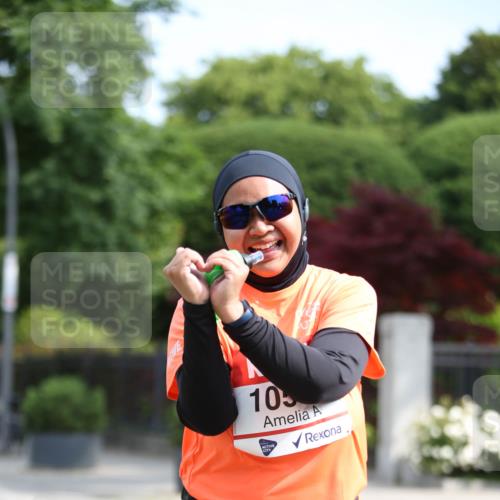 15.06.2025 - REWE Women's Run Jannik Wohlers http://msf.ph/oto/7943963 15.06.2025 10:03:02 Laufen 105 meine-sportfotos.de