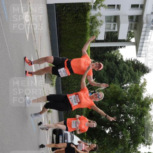 15.06.2025 - REWE Women's Run Jannik Wohlers http://msf.ph/oto/7943975 15.06.2025 08:29:11 Laufen 10632, 10492, 10718, 10, 10360 meine-sportfotos.de