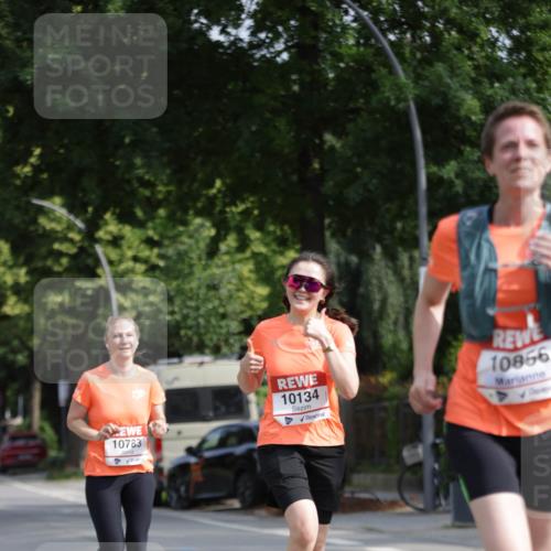 15.06.2025 - REWE Women's Run Jannik Wohlers http://msf.ph/oto/7943978 15.06.2025 08:47:22 Laufen 10783, 10134 meine-sportfotos.de