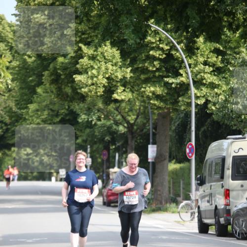 15.06.2025 - REWE Women's Run Jannik Wohlers http://msf.ph/oto/7943987 15.06.2025 10:03:07 Laufen 10728 meine-sportfotos.de