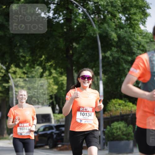 15.06.2025 - REWE Women's Run Jannik Wohlers http://msf.ph/oto/7943991 15.06.2025 08:47:22 Laufen 10783, 10134 meine-sportfotos.de