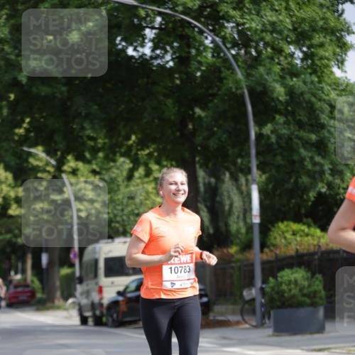 15.06.2025 - REWE Women's Run Jannik Wohlers http://msf.ph/oto/7944025 15.06.2025 08:47:23 Laufen 10783 meine-sportfotos.de