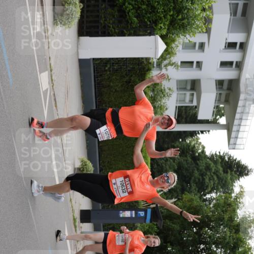 15.06.2025 - REWE Women's Run Jannik Wohlers http://msf.ph/oto/7944039 15.06.2025 08:29:11 Laufen 10718, 10632, 10492 meine-sportfotos.de