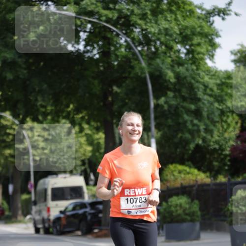 15.06.2025 - REWE Women's Run Jannik Wohlers http://msf.ph/oto/7944048 15.06.2025 08:47:24 Laufen 10783 meine-sportfotos.de