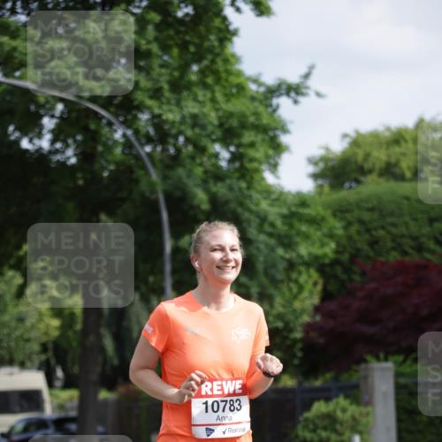 15.06.2025 - REWE Women's Run Jannik Wohlers http://msf.ph/oto/7944072 15.06.2025 08:47:24 Laufen 10783 meine-sportfotos.de