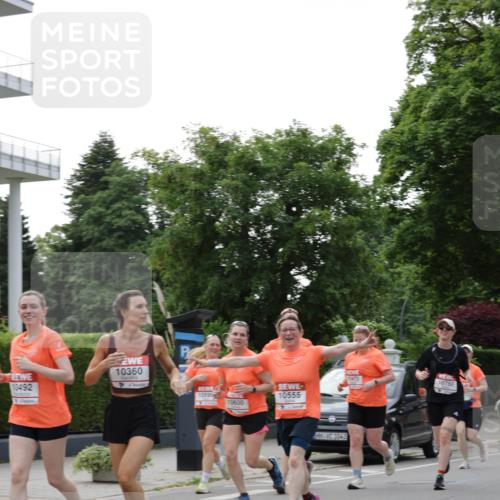 15.06.2025 - REWE Women's Run Jannik Wohlers http://msf.ph/oto/7944089 15.06.2025 08:29:13 Laufen 10492, 10360, 10600, 10555, 2043, 10750 meine-sportfotos.de