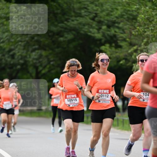 15.06.2025 - REWE Women's Run Dr. Thomas Lammeyer http://msf.ph/oto/7944098 15.06.2025 09:22:17 Laufen 40, 10515, 0112, 104 meine-sportfotos.de