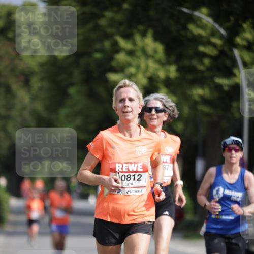 15.06.2025 - REWE Women's Run Jannik Wohlers http://msf.ph/oto/7944111 15.06.2025 08:47:28 Laufen 0812 meine-sportfotos.de