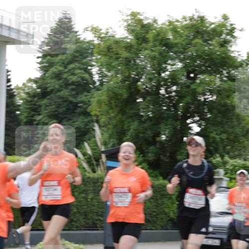 15.06.2025 - REWE Women's Run Jannik Wohlers http://msf.ph/oto/7944154 15.06.2025 08:29:14 Laufen  meine-sportfotos.de