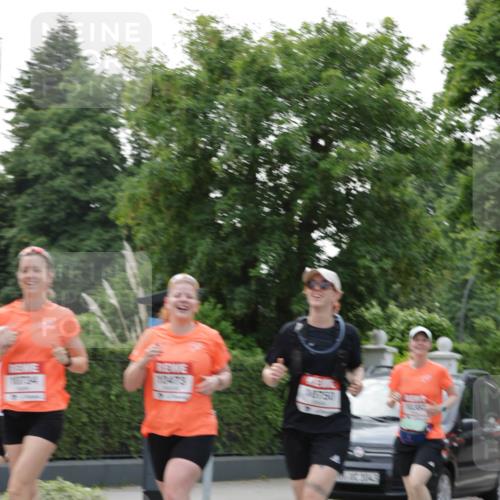 15.06.2025 - REWE Women's Run Jannik Wohlers http://msf.ph/oto/7944155 15.06.2025 08:29:14 Laufen 10473 meine-sportfotos.de