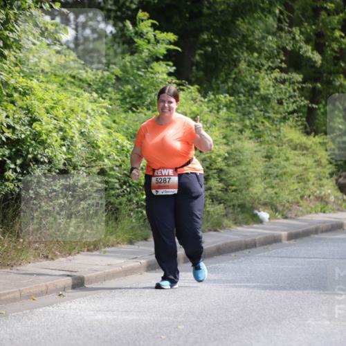 15.06.2025 - REWE Women's Run Jannik Wohlers http://msf.ph/oto/7944165 15.06.2025 10:17:03 Laufen 5287 meine-sportfotos.de