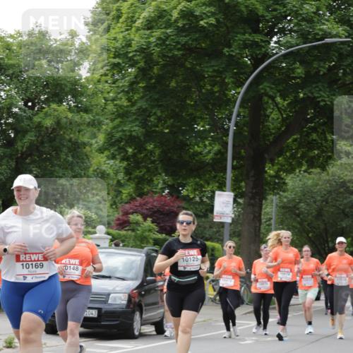 15.06.2025 - REWE Women's Run Jannik Wohlers http://msf.ph/oto/7944181 15.06.2025 08:29:19 Laufen 10169, 0148, 1043, 10125, 10674, 10472, 10831, 10532, 10870 meine-sportfotos.de