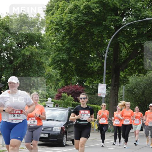 15.06.2025 - REWE Women's Run Jannik Wohlers http://msf.ph/oto/7944189 15.06.2025 08:29:20 Laufen 10169, 10148, 1043, 10125 meine-sportfotos.de