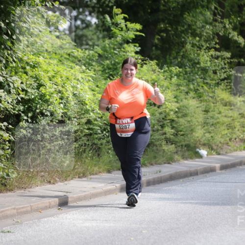 15.06.2025 - REWE Women's Run Jannik Wohlers http://msf.ph/oto/7944197 15.06.2025 10:17:03 Laufen 5287 meine-sportfotos.de
