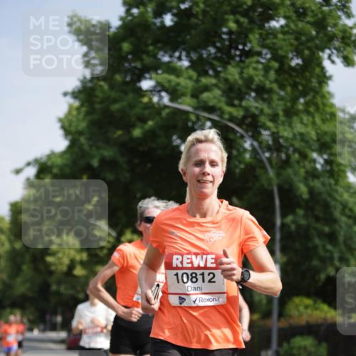 15.06.2025 - REWE Women's Run Jannik Wohlers http://msf.ph/oto/7944202 15.06.2025 08:47:31 Laufen 10812 meine-sportfotos.de