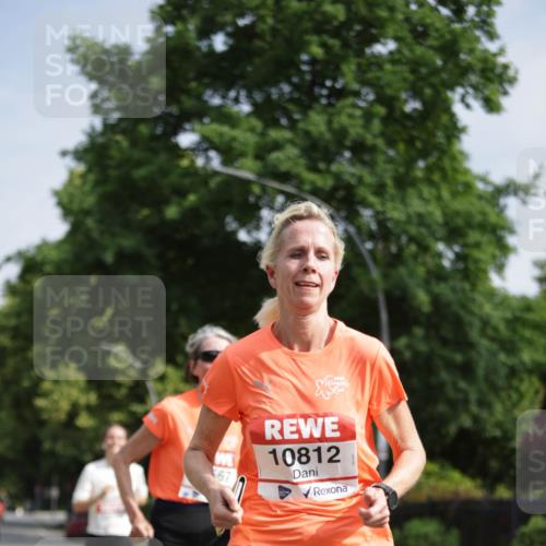 15.06.2025 - REWE Women's Run Jannik Wohlers http://msf.ph/oto/7944213 15.06.2025 08:47:31 Laufen 10812 meine-sportfotos.de