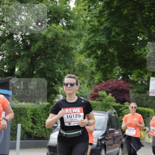 15.06.2025 - REWE Women's Run Jannik Wohlers http://msf.ph/oto/7944227 15.06.2025 08:29:21 Laufen 10125, 10472 meine-sportfotos.de