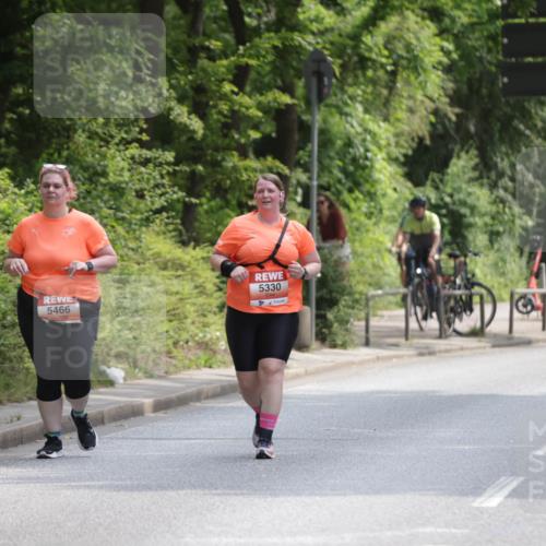 15.06.2025 - REWE Women's Run Jannik Wohlers http://msf.ph/oto/7944276 15.06.2025 10:17:10 Laufen 5466, 5330 meine-sportfotos.de