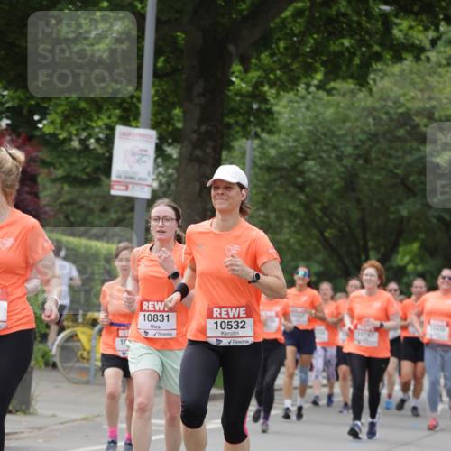 15.06.2025 - REWE Women's Run Jannik Wohlers http://msf.ph/oto/7944279 15.06.2025 08:29:23 Laufen 10831, 10532, 10757 meine-sportfotos.de