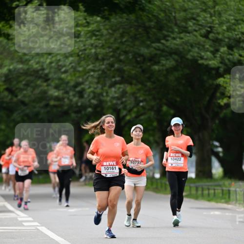 15.06.2025 - REWE Women's Run Dr. Thomas Lammeyer http://msf.ph/oto/7944284 15.06.2025 09:22:20 Laufen 10422, 10161 meine-sportfotos.de
