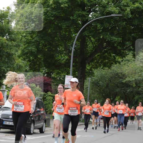 15.06.2025 - REWE Women's Run Jannik Wohlers http://msf.ph/oto/7944319 15.06.2025 08:29:24 Laufen 10, 10674, 108, 10532, 10430, 10757 meine-sportfotos.de