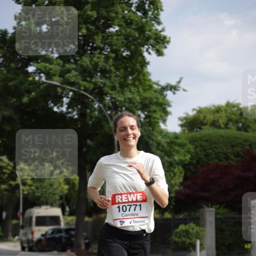 15.06.2025 - REWE Women's Run Jannik Wohlers http://msf.ph/oto/7944334 15.06.2025 08:47:33 Laufen 10771 meine-sportfotos.de