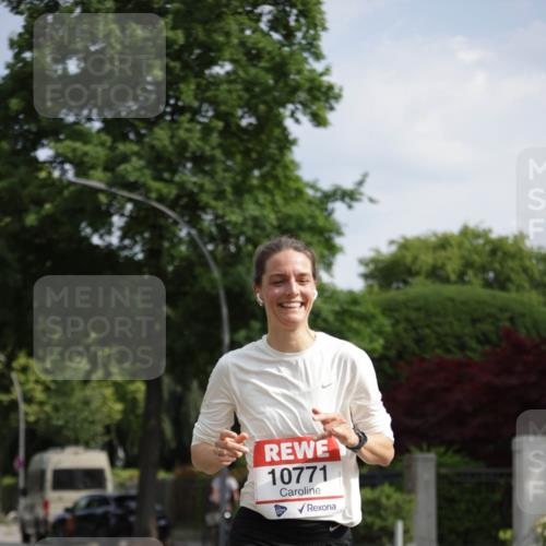 15.06.2025 - REWE Women's Run Jannik Wohlers http://msf.ph/oto/7944345 15.06.2025 08:47:34 Laufen 10771 meine-sportfotos.de