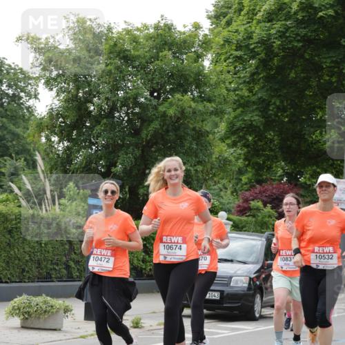15.06.2025 - REWE Women's Run Jannik Wohlers http://msf.ph/oto/7944346 15.06.2025 08:29:24 Laufen 70, 10831, 10532, 10472, 10674, 1043 meine-sportfotos.de
