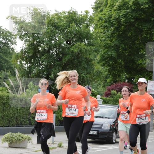 15.06.2025 - REWE Women's Run Jannik Wohlers http://msf.ph/oto/7944353 15.06.2025 08:29:24 Laufen 10472, 10674, 087, 1043, 108, 10532 meine-sportfotos.de