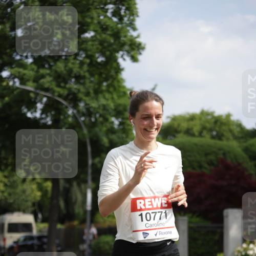 15.06.2025 - REWE Women's Run Jannik Wohlers http://msf.ph/oto/7944358 15.06.2025 08:47:34 Laufen 10771 meine-sportfotos.de