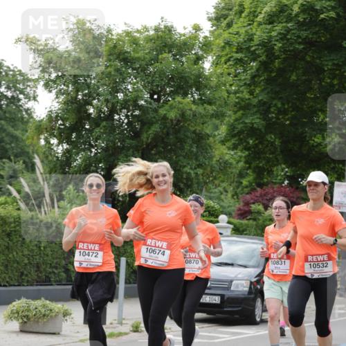 15.06.2025 - REWE Women's Run Jannik Wohlers http://msf.ph/oto/7944362 15.06.2025 08:29:24 Laufen 10472, 10674, 0870, 10831, 10532, 1043 meine-sportfotos.de