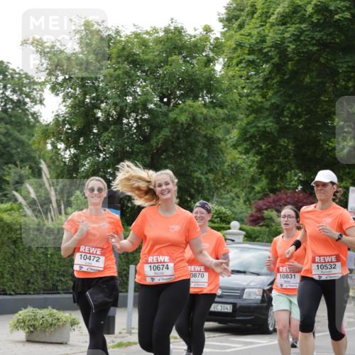 15.06.2025 - REWE Women's Run Jannik Wohlers http://msf.ph/oto/7944365 15.06.2025 08:29:24 Laufen 10472, 10674, 0870, 1043, 10831, 10532 meine-sportfotos.de