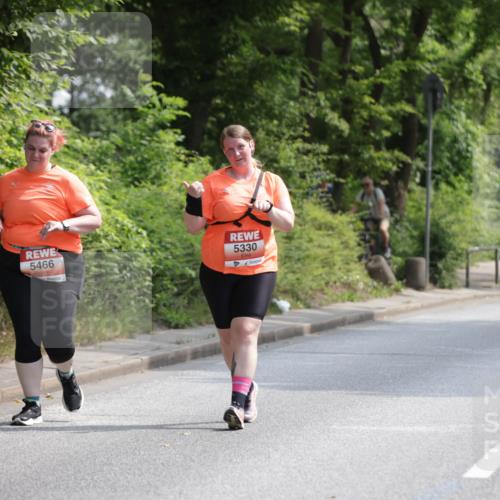 15.06.2025 - REWE Women's Run Jannik Wohlers http://msf.ph/oto/7944391 15.06.2025 10:17:14 Laufen 5466, 5330 meine-sportfotos.de