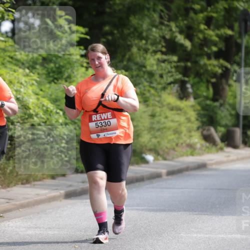 15.06.2025 - REWE Women's Run Jannik Wohlers http://msf.ph/oto/7944404 15.06.2025 10:17:14 Laufen 5466, 5330 meine-sportfotos.de