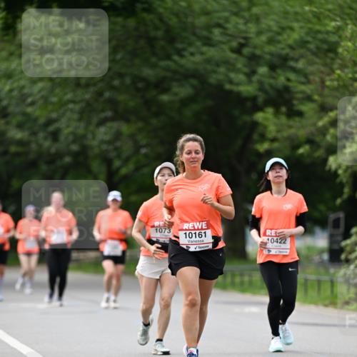 15.06.2025 - REWE Women's Run Dr. Thomas Lammeyer http://msf.ph/oto/7944424 15.06.2025 09:22:23 Laufen 1073, 10161, 10422 meine-sportfotos.de