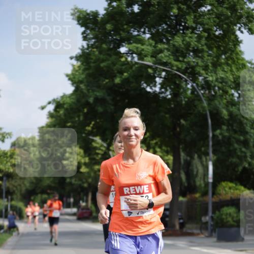 15.06.2025 - REWE Women's Run Jannik Wohlers http://msf.ph/oto/7944465 15.06.2025 08:47:40 Laufen  meine-sportfotos.de