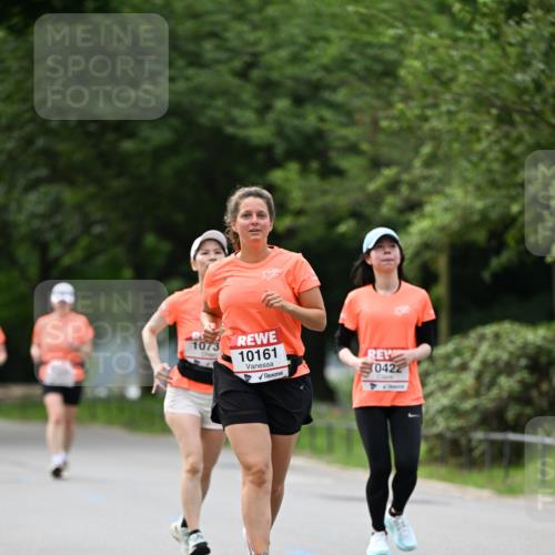 15.06.2025 - REWE Women's Run Dr. Thomas Lammeyer http://msf.ph/oto/7944473 15.06.2025 09:22:23 Laufen 1073, 10161, 0422 meine-sportfotos.de
