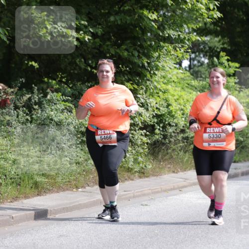 15.06.2025 - REWE Women's Run Jannik Wohlers http://msf.ph/oto/7944476 15.06.2025 10:17:16 Laufen 5466, 5330 meine-sportfotos.de
