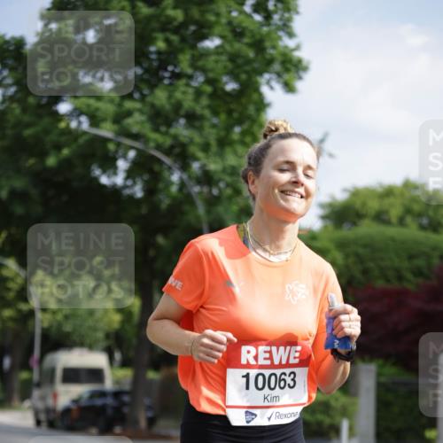 15.06.2025 - REWE Women's Run Jannik Wohlers http://msf.ph/oto/7944555 15.06.2025 08:47:41 Laufen 10063 meine-sportfotos.de