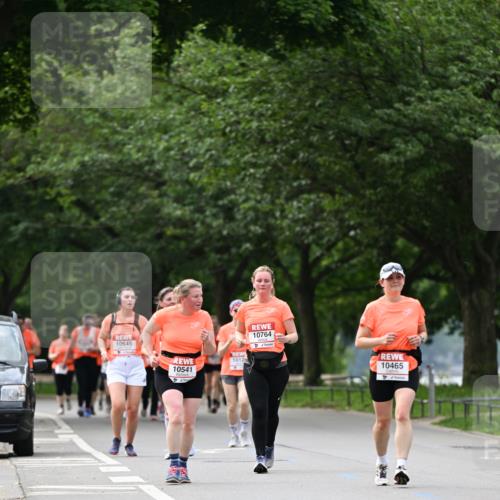15.06.2025 - REWE Women's Run Dr. Thomas Lammeyer http://msf.ph/oto/7944573 15.06.2025 09:22:27 Laufen 10645, 1012, 10541, 10764, 10465 meine-sportfotos.de