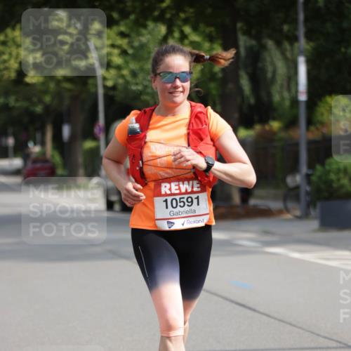 15.06.2025 - REWE Women's Run Jannik Wohlers http://msf.ph/oto/7944607 15.06.2025 08:47:46 Laufen 10591 meine-sportfotos.de