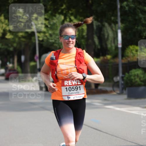 15.06.2025 - REWE Women's Run Jannik Wohlers http://msf.ph/oto/7944612 15.06.2025 08:47:46 Laufen 10591 meine-sportfotos.de