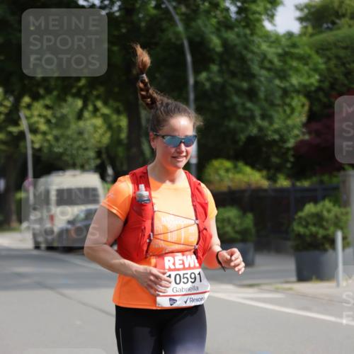 15.06.2025 - REWE Women's Run Jannik Wohlers http://msf.ph/oto/7944649 15.06.2025 08:47:46 Laufen 0591 meine-sportfotos.de